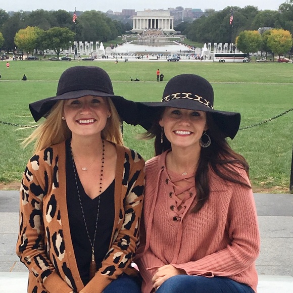 Meet your Posher, Kimberly - Picture 4 of 4